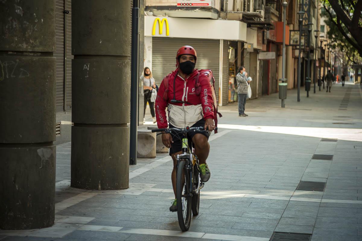 CovidCba Urbano Peatonal © 2020 Javier Imaz_011