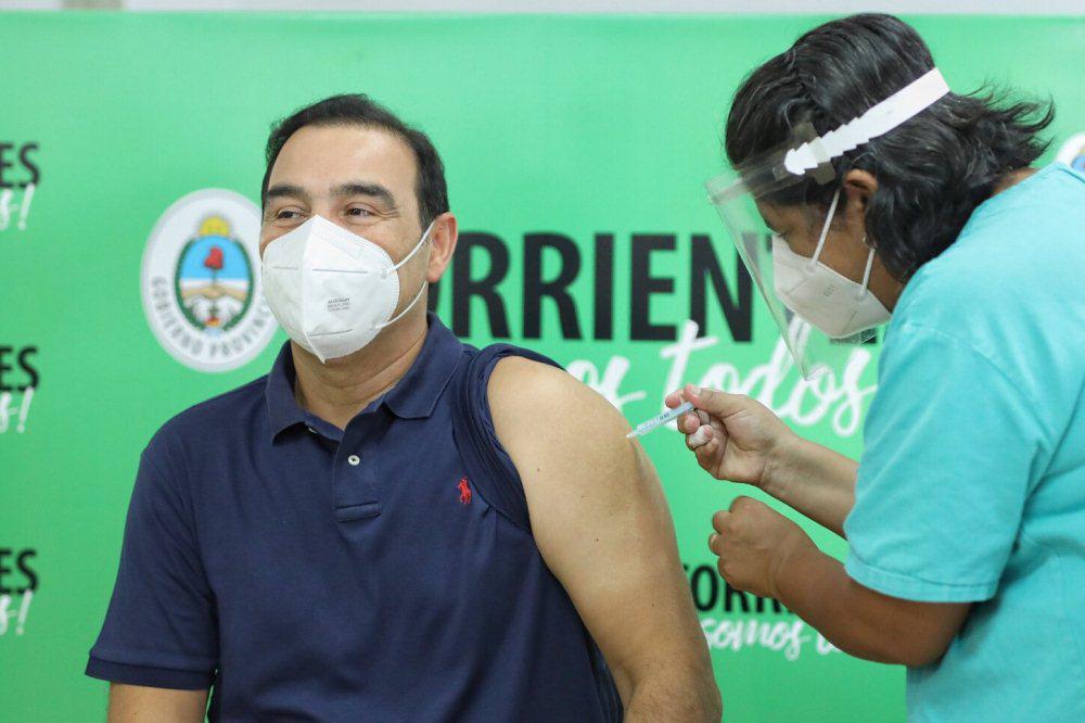 gobernador Valdés vacunado by Twitter Valdés