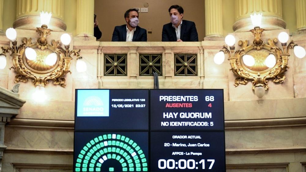 Senado ley ambiental by Télam