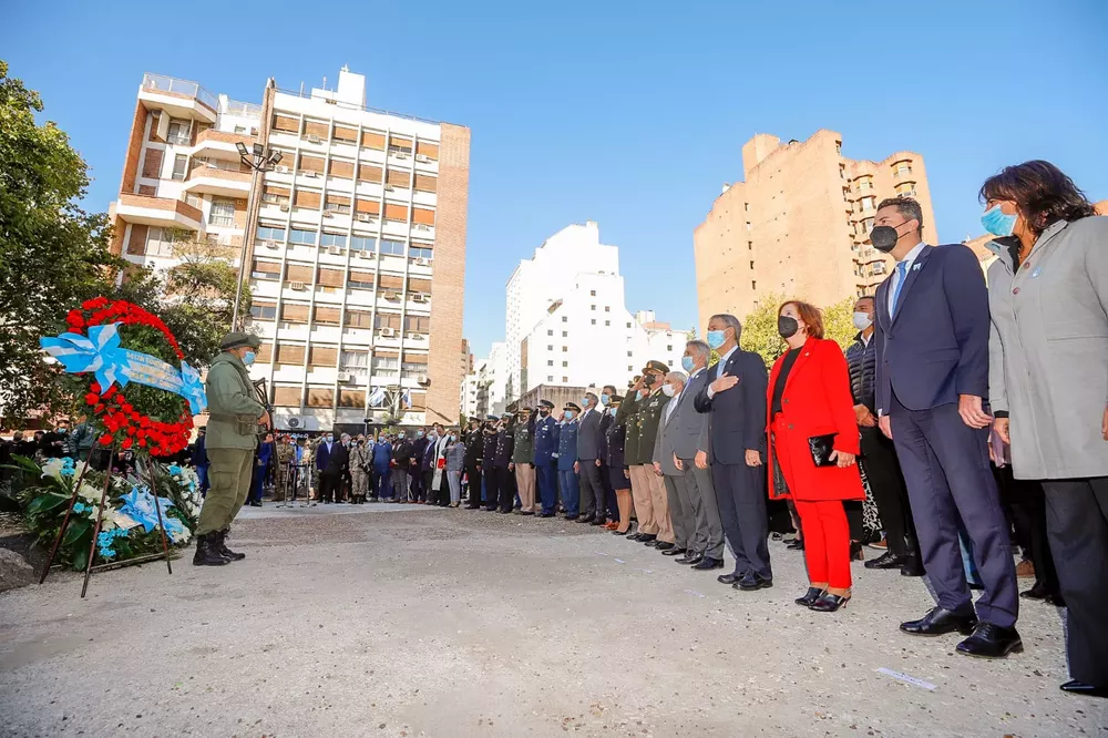 Homenaje a héroes de Malvinas (Gobierno de Córdoba) 1