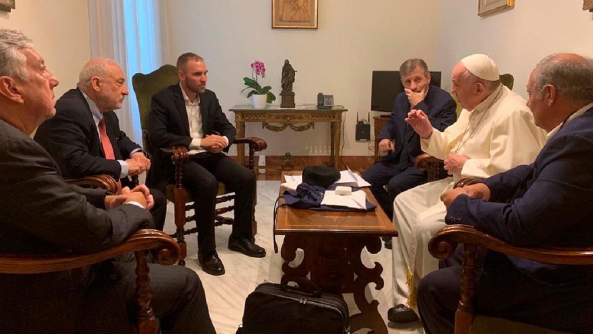 papa con guzman 2019