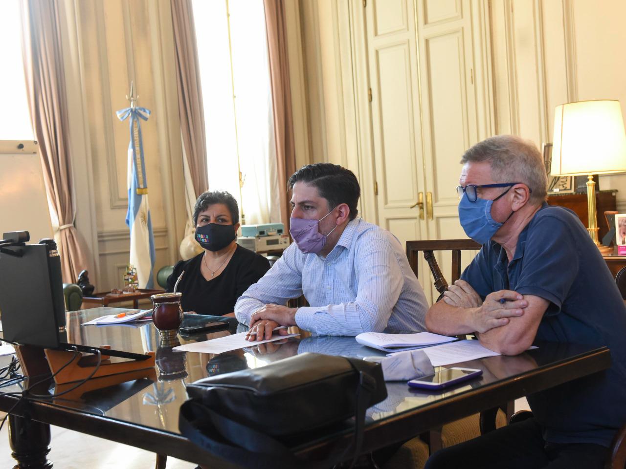 Nicolás Trotta prensa Ministerio de Educación