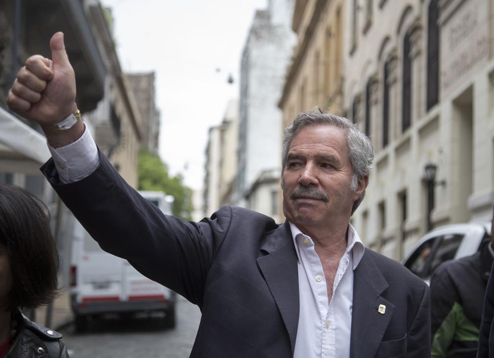 Felipe Solá by NA