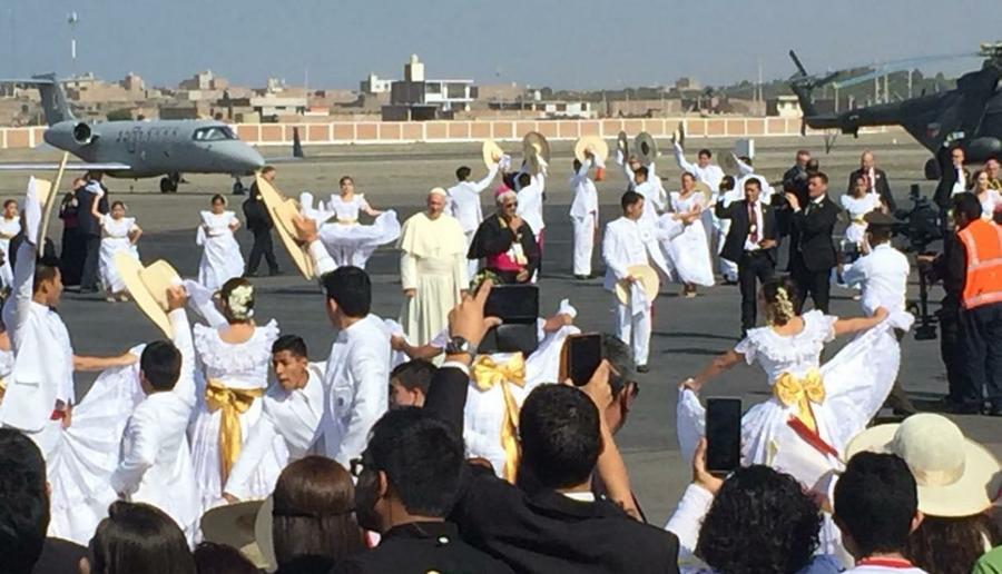 El Papa en Trujillo by El Comercio