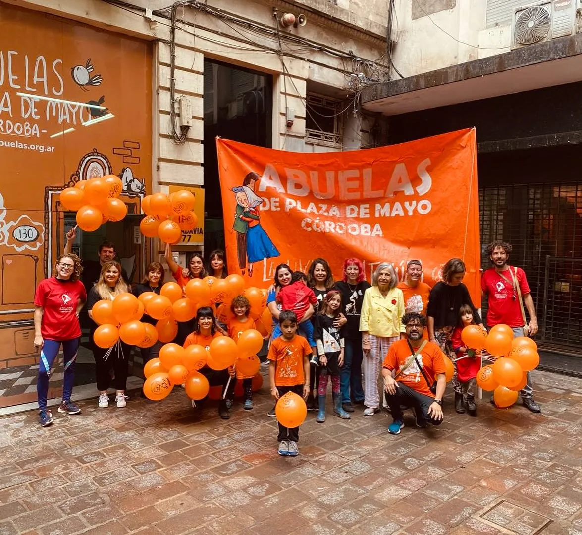 multimedia.normal.9bd783aba894f5d5.QWJ1ZWxhcyBkZSBQbGF6YSBkZSBNYXlvIEPDs3Jkb2JhX25vcm1hbC53ZWJw