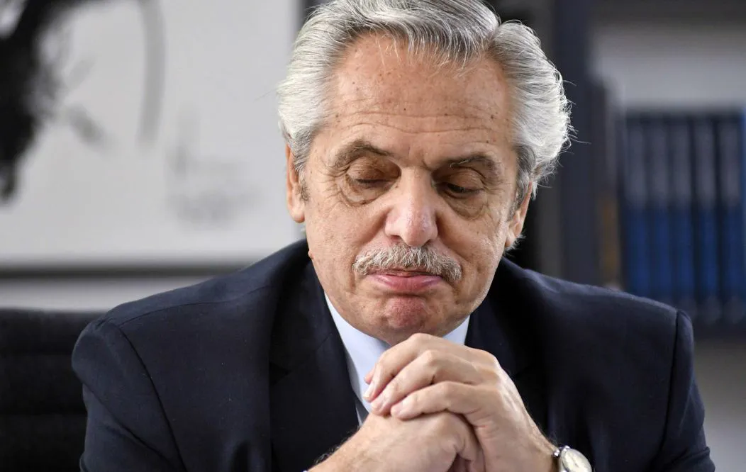 Confirmaron el procesamiento del expresidente Alberto Fernández en la causa Seguros thumbnail