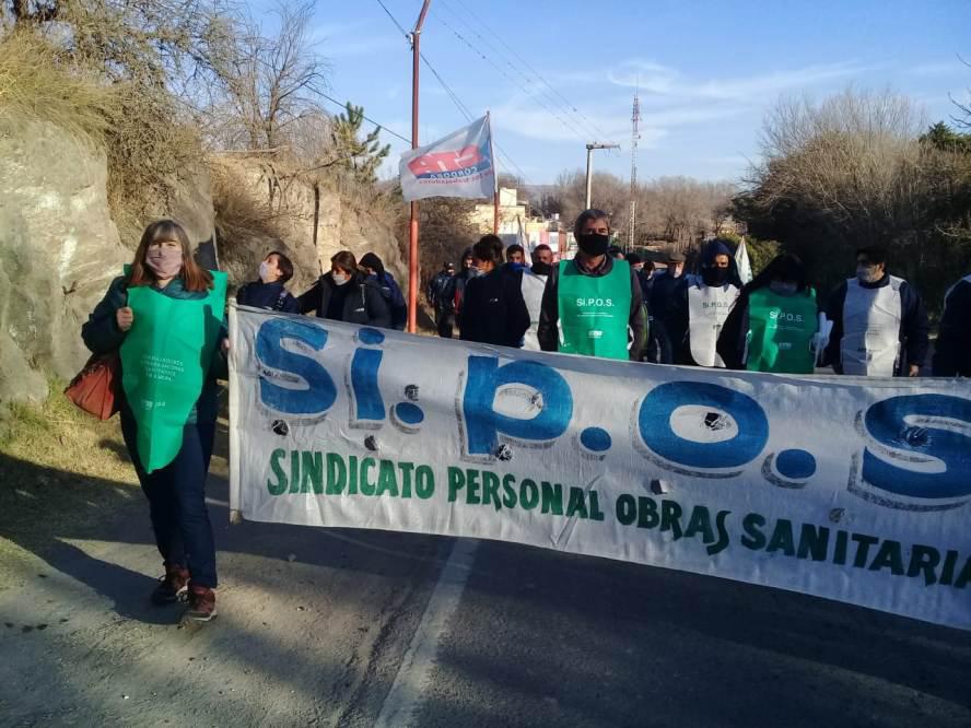 reclamo trabajadores sanitarios en San Antonio de Arredondo by gentileza