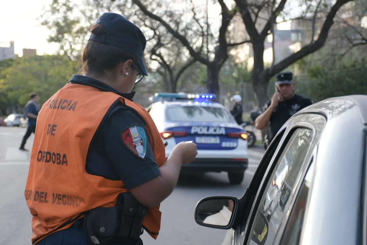 Policía de Córdoba by @PoliciaCbaOf