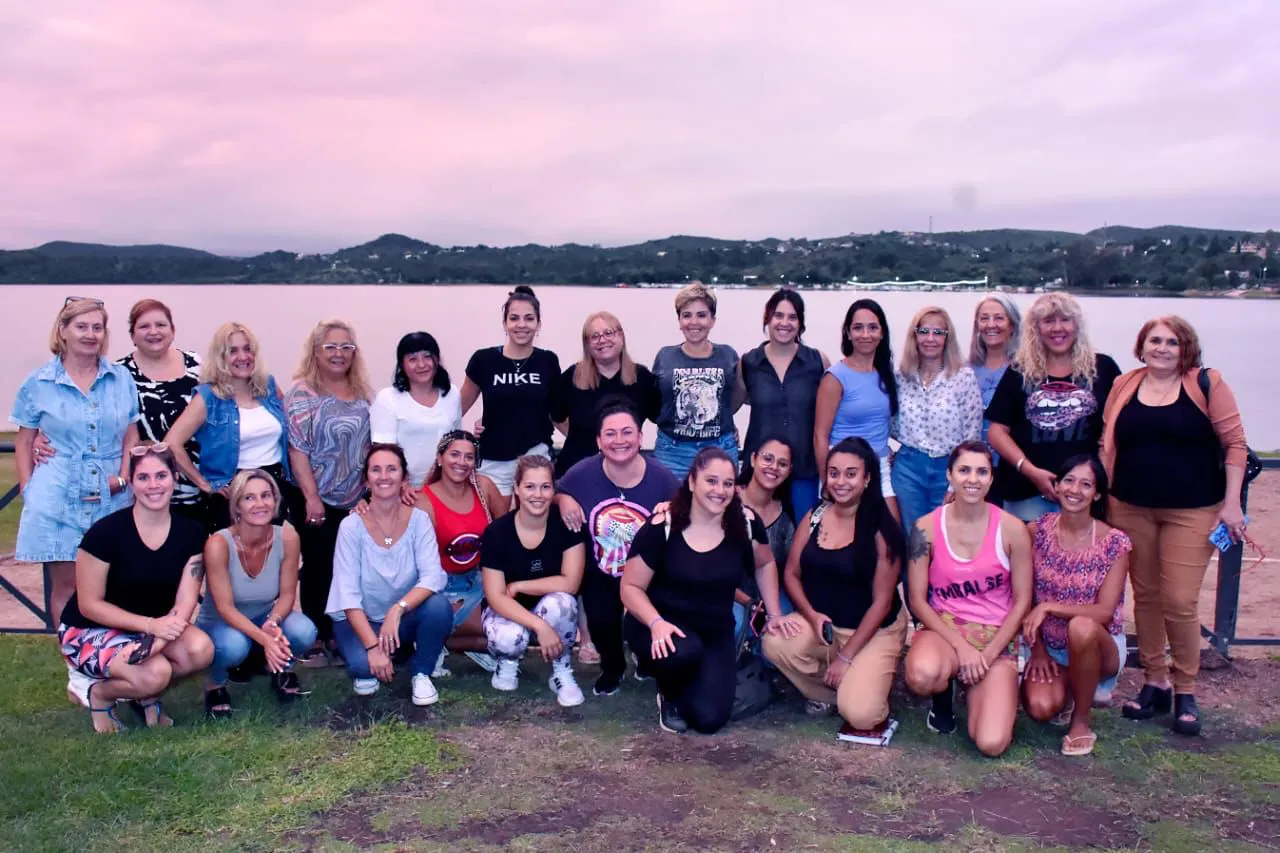 mujeres de embalse (2)