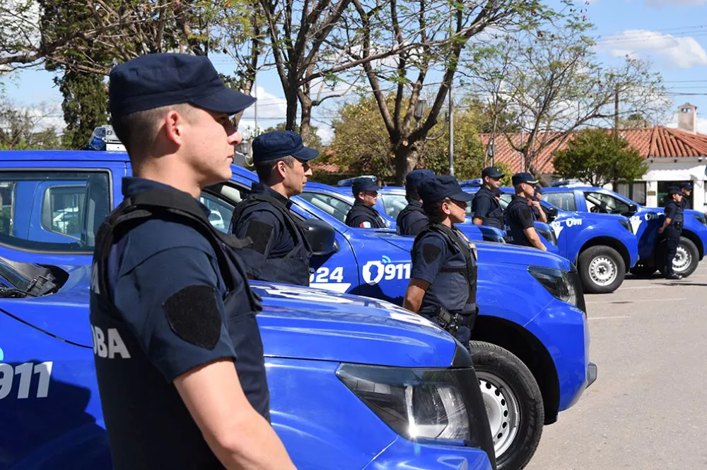 Policía by prensa.cba