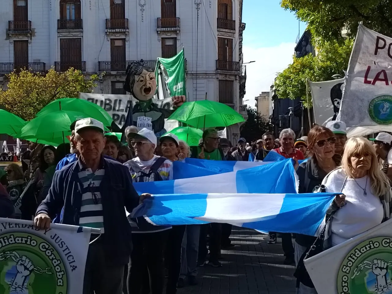 Jubilados Córdoba by LNM