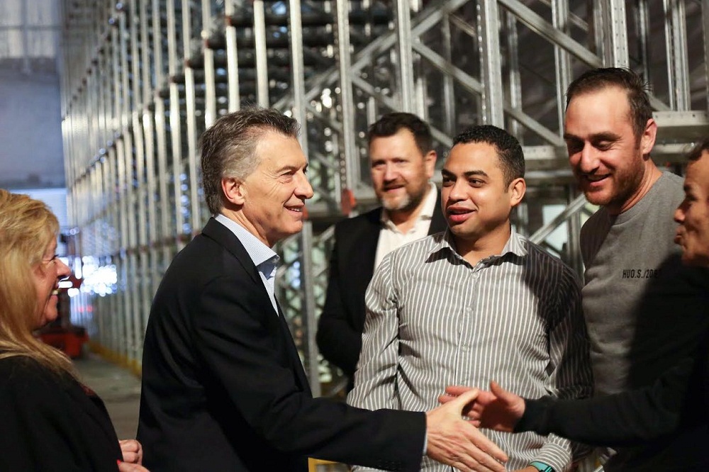 Macri en fabrica que cerró Noroghi 2