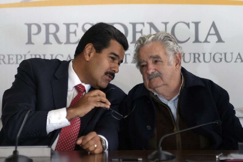 Maduro y Mujica by AP