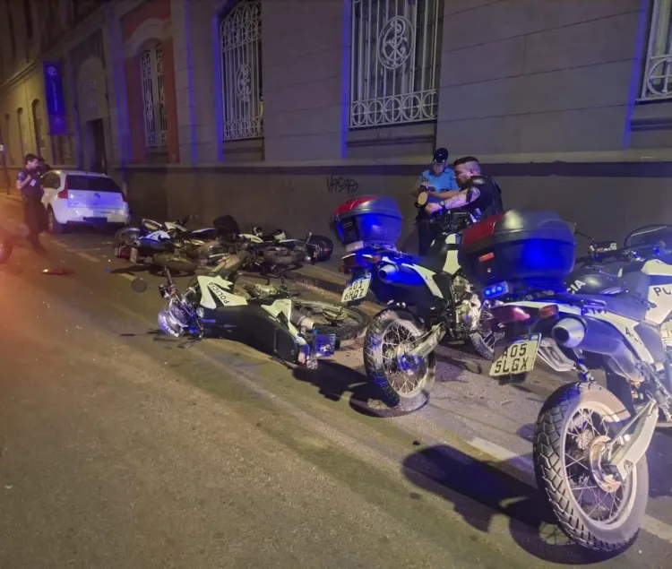 choque a policías