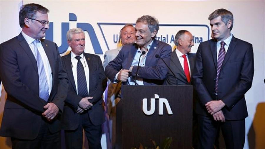uia