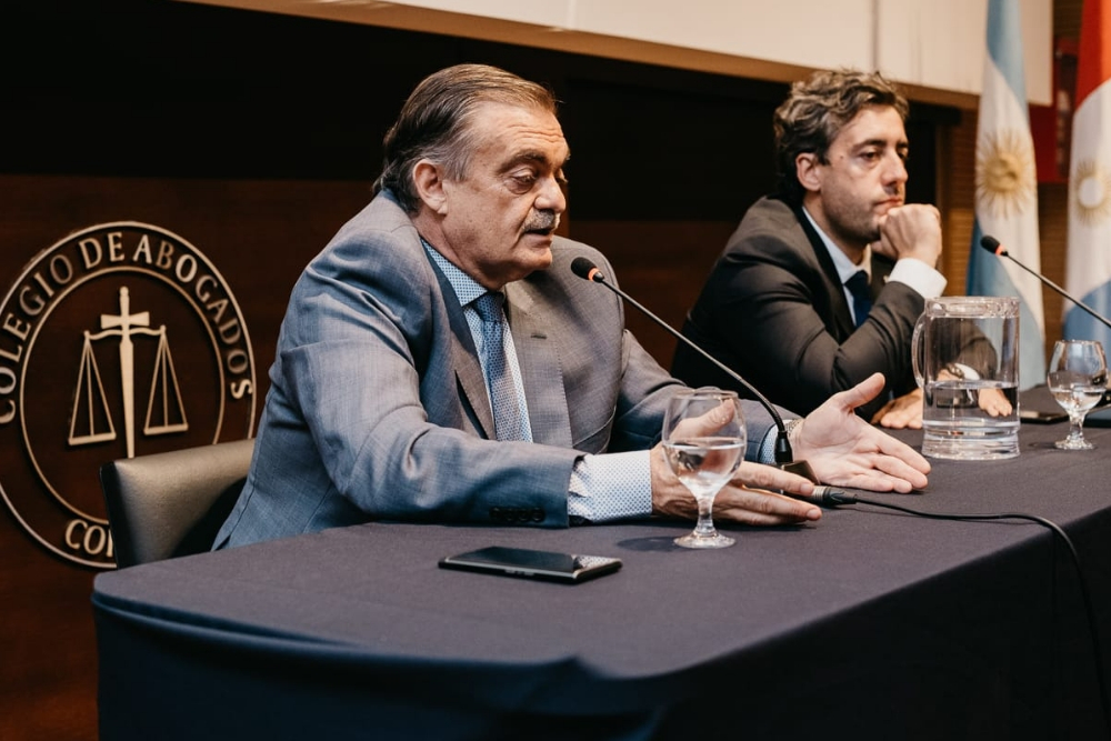 Alberto Agustin Lugones con Igancio Segura - Prensa Colegio de Abogados de Córdoba