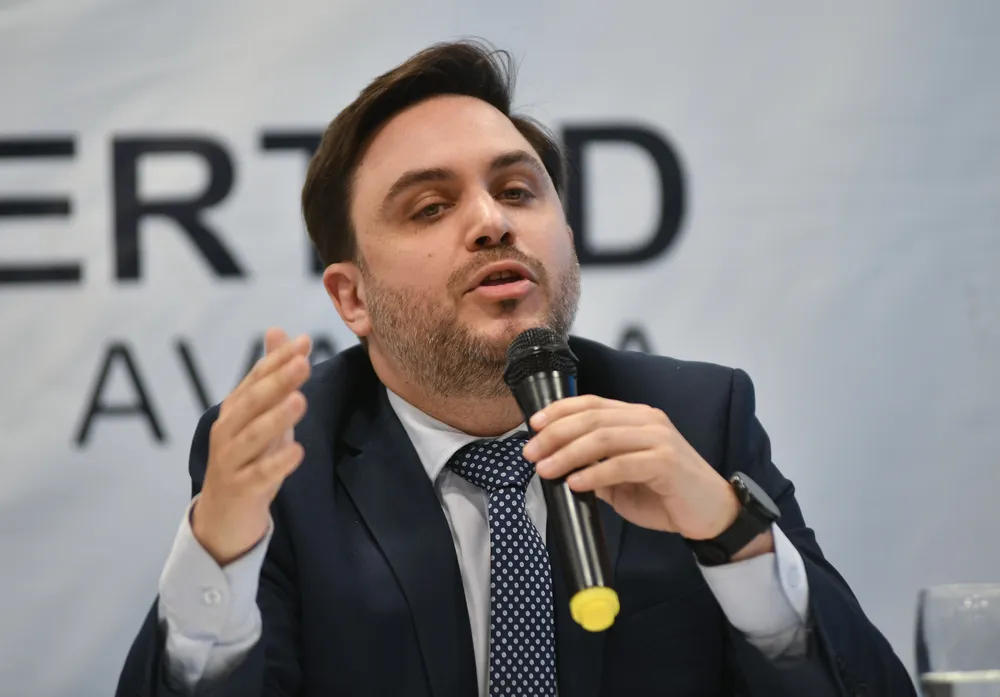 ramiro marra LLA NA