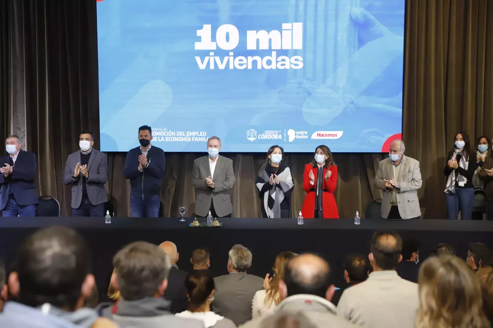 juan schiaretti viviendas