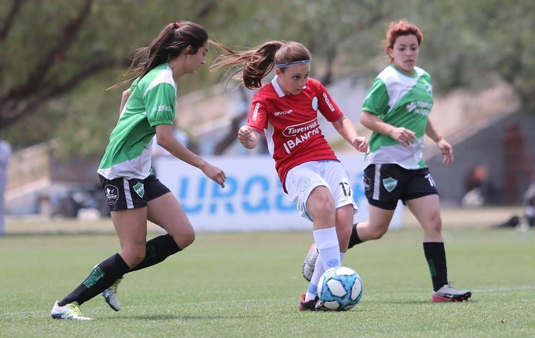 Festival de goles de Belgrano en el fútbol femenino