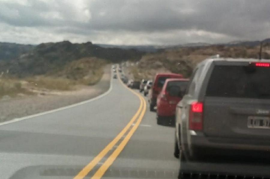 altas cumbres embotellamiento by @retioCBA