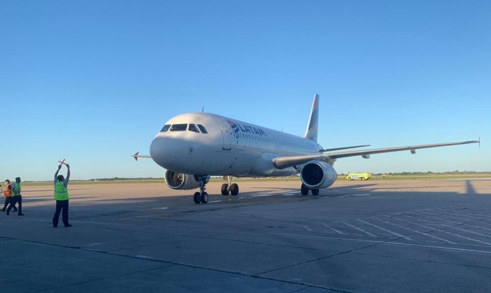 Latam reinicio vuelos internacionales by gentileza