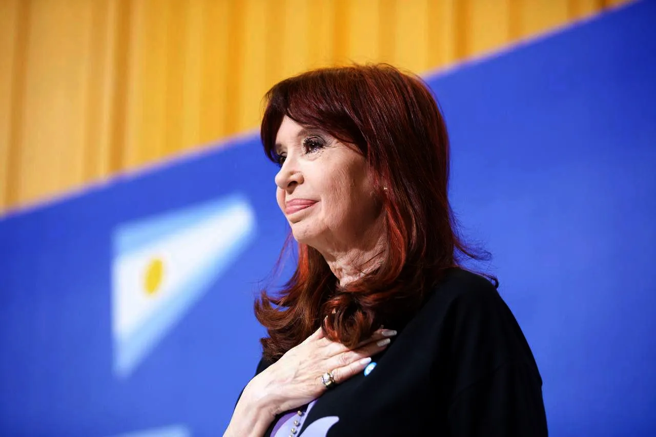 cristina fernández by na.jpg 1