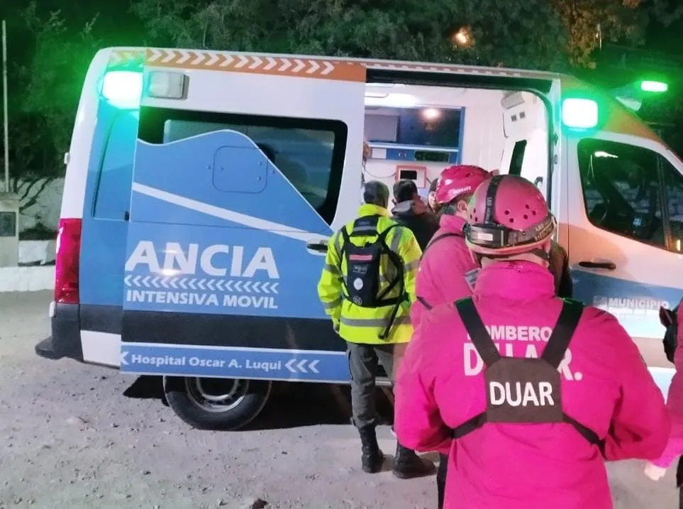 rescate en el crro Uritorco by gentileza
