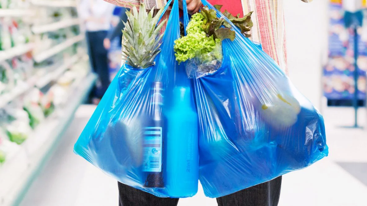 Bolsas plástico gentileza Salud News 24
