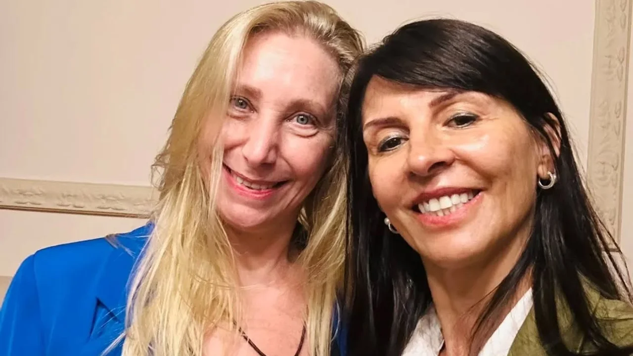 Lorena Villaverde y Karinaaaa