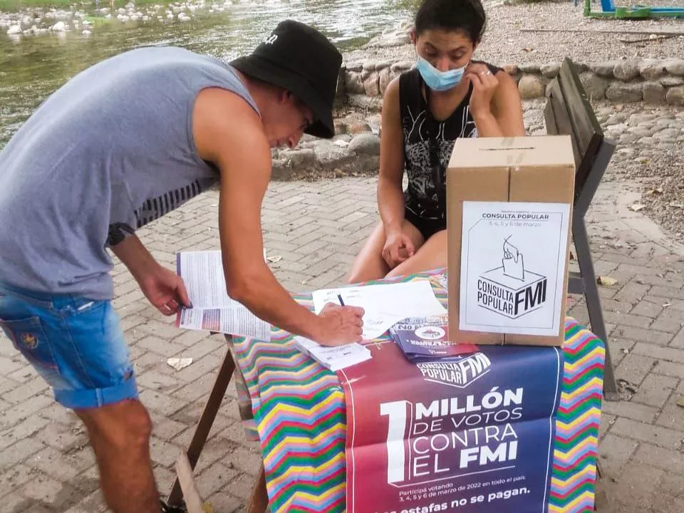 Consulta popular contra el acuerdo con el FMI (Libres del Sur Córdoba)