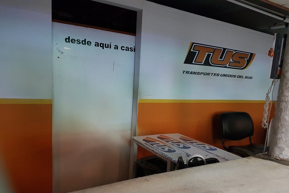 oficina tus terminal de ómnibus by @leoguevara80