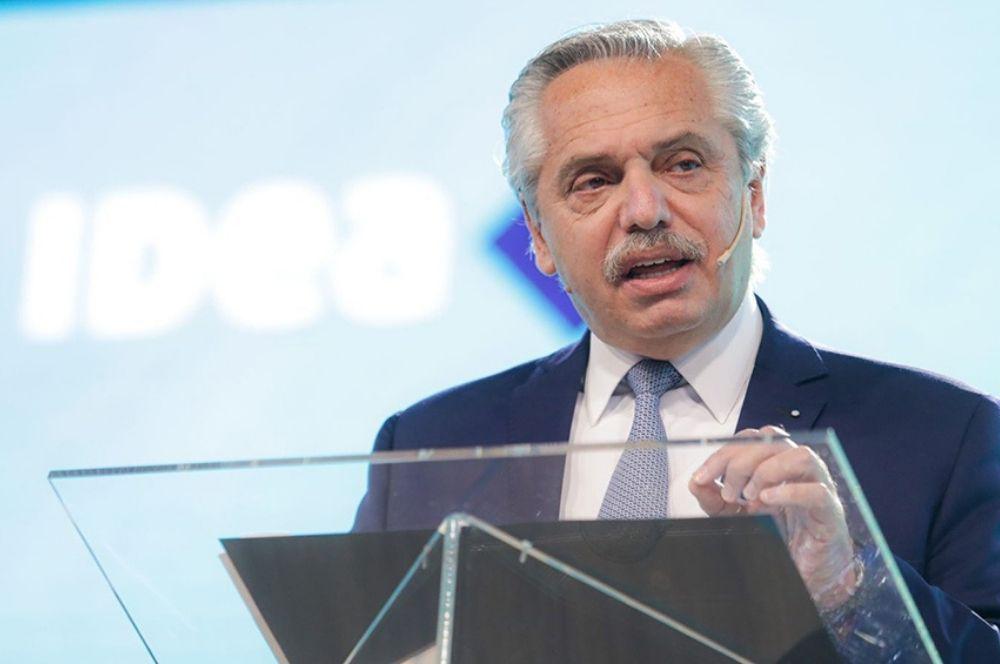 Alberto Fernández Coloquio IDEA