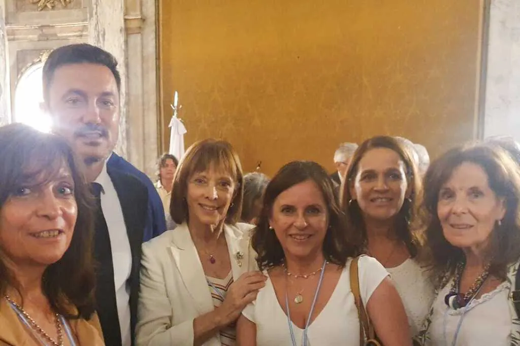 Petri con Pando