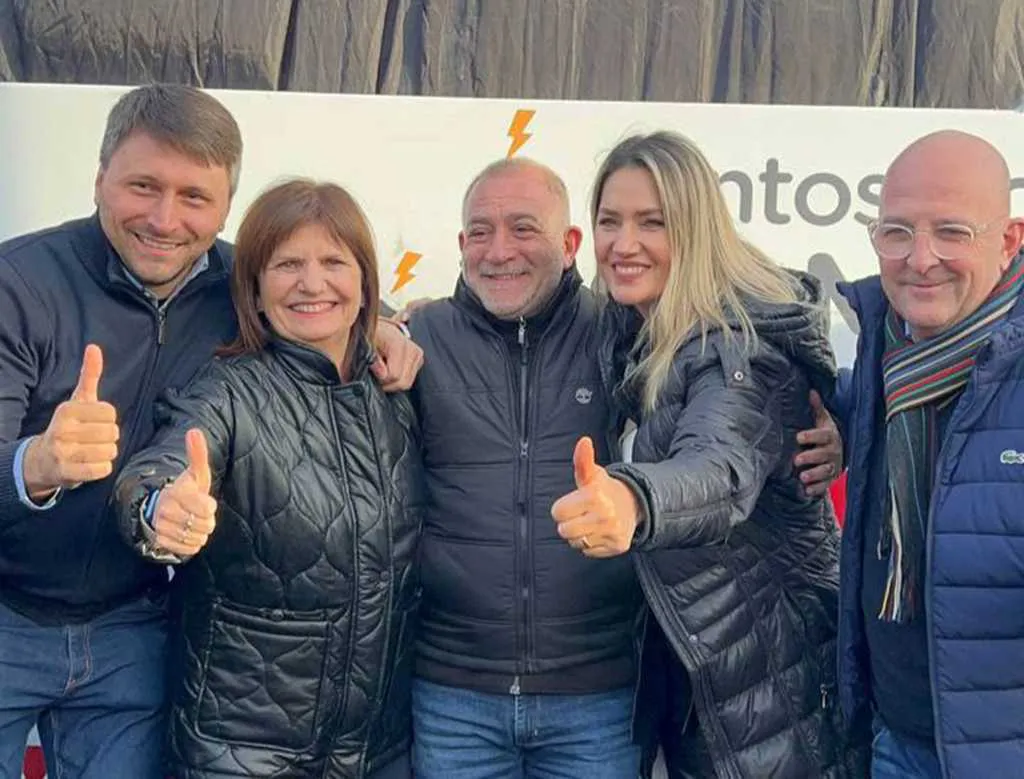 Bullrich con Juez by NA