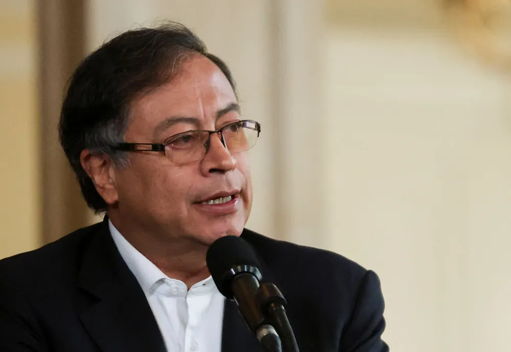 Gustavo Petro Presidente de Colombia by na