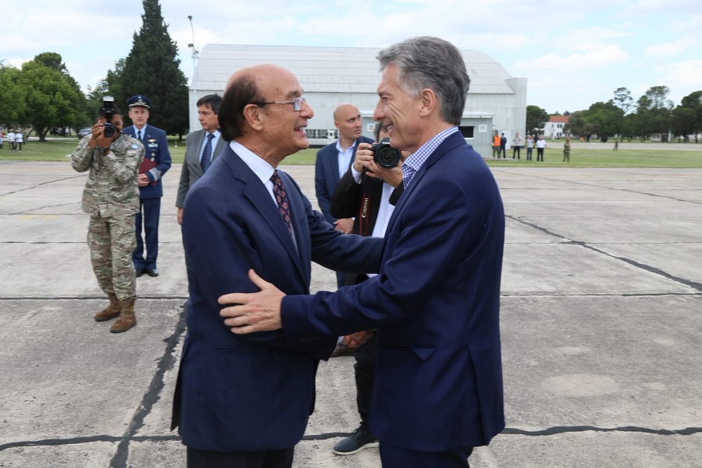 macri en fadea con oscar gonzález