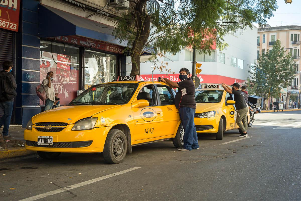 CovidCba transporte Taxi © 2020 Javier Imaz_006