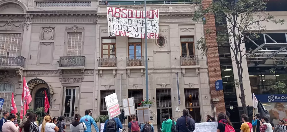 marcha estudiantes unc