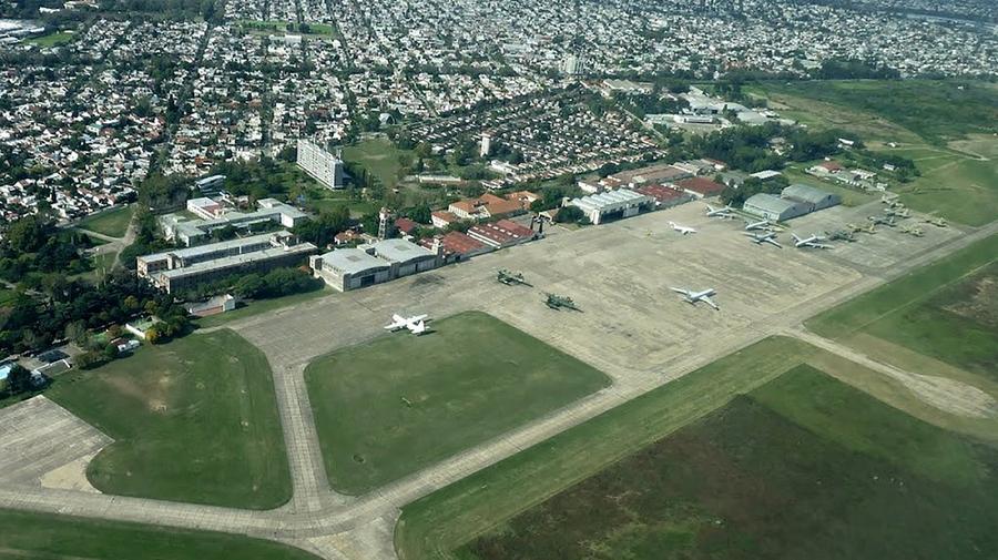 Aeropuerto-El-Palomar by web