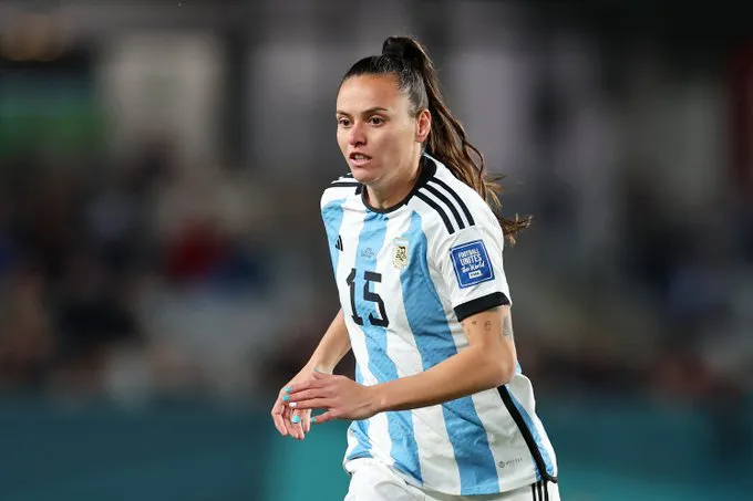 multimedia.normal.9f2519291be17a1b.RmxvcmVuY2lhIEJvbnNlZ3VuZG8gKFNlbGVjY2nDs24gX25vcm1hbC53ZWJw