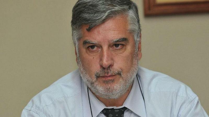 FOTO CARLOS GUTIERREZ LEGISLADOR