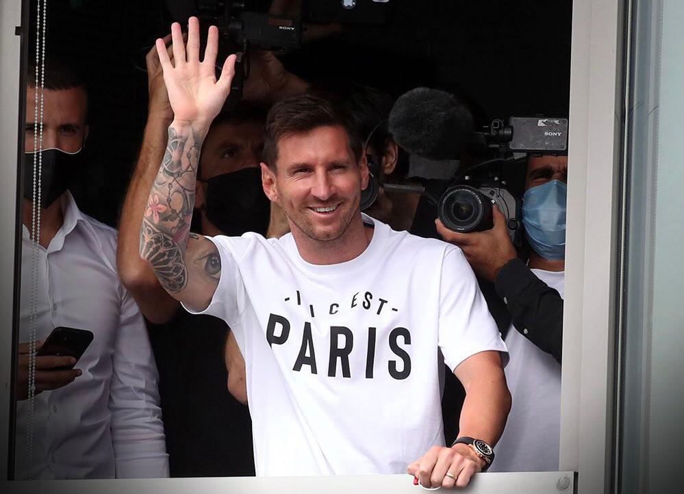 Messi en París by gentileza