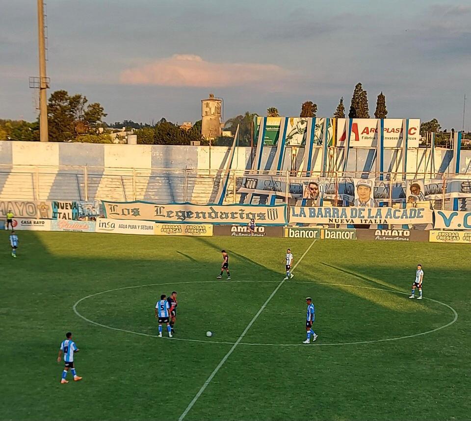 Racing de Nueva Italia vs Argentino Peñarol by LNM