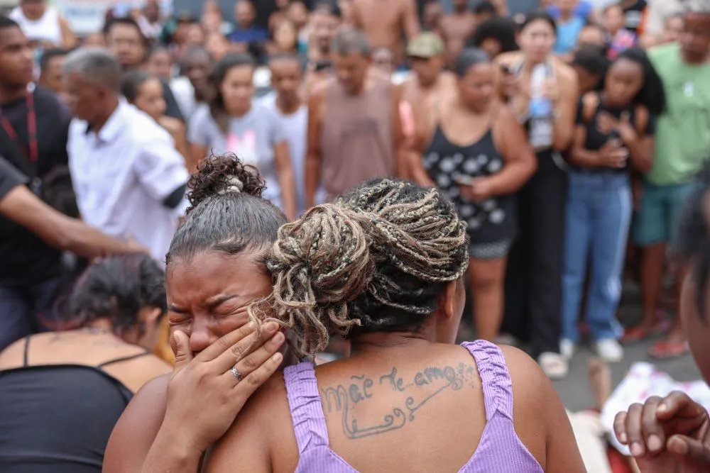 Represion en Rio NA