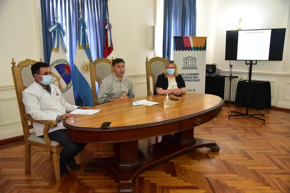 LMDIARIO.COM.AR FOTO VILLA MARIA ANUNCIO VACUNA