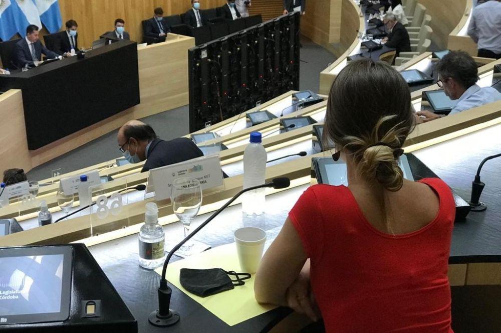 Luciana Echevarría Twitter (2)
