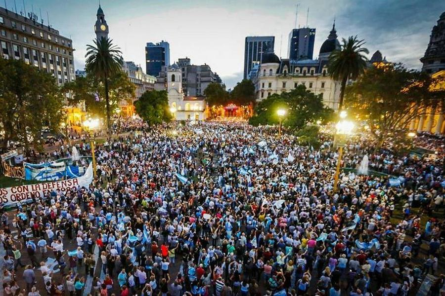 marcha PLAZA DE MAYO @tiempoar