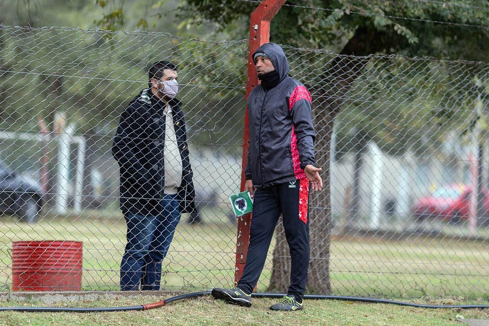 15-Entreno Futbol 04052021 - Leandro Gomez