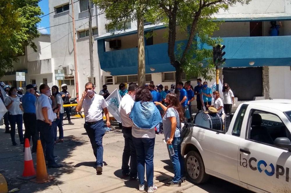 La Coopi pide la liberacion del titular del Sipos