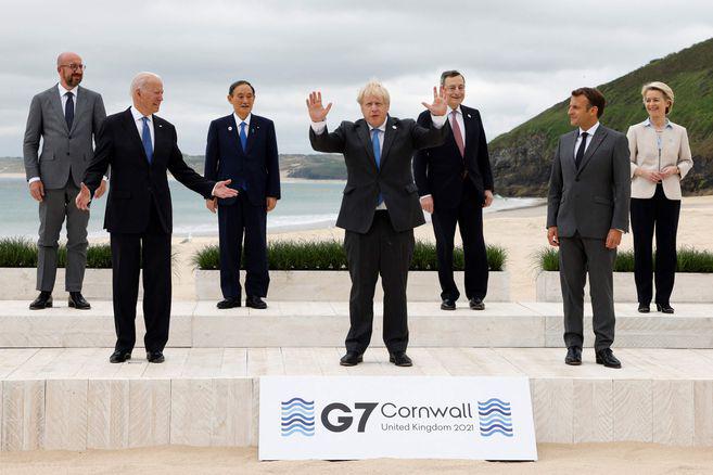 G7